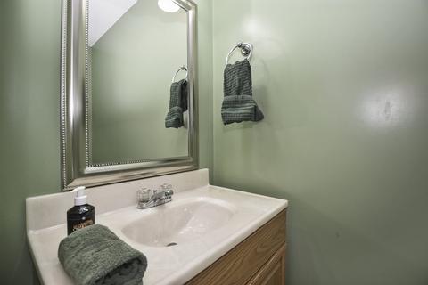 11 Balis Ave, Worcester, MA 01604 photo 13