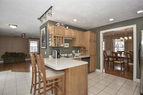 11 Balis Ave, Worcester, MA 01604 photo 7