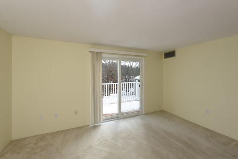 52 Silver Hill Ln #24, Natick, MA 01760 photo 2