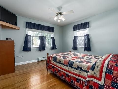 10 Pershing Ave, Acushnet, MA 02743 photo 15