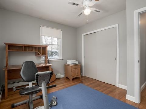 10 Pershing Ave, Acushnet, MA 02743 photo 17