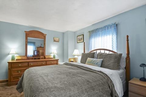 3 Wormstead St, Saugus, MA 01906 photo 18