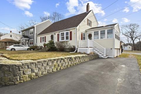 3 Wormstead St, Saugus, MA 01906 photo 1