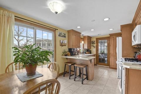 3 Wormstead St, Saugus, MA 01906 photo 9