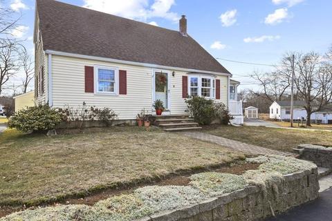 3 Wormstead St, Saugus, MA 01906 photo 4