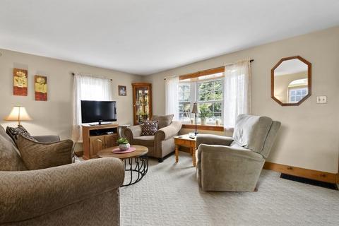 3 Wormstead St, Saugus, MA 01906 photo 6