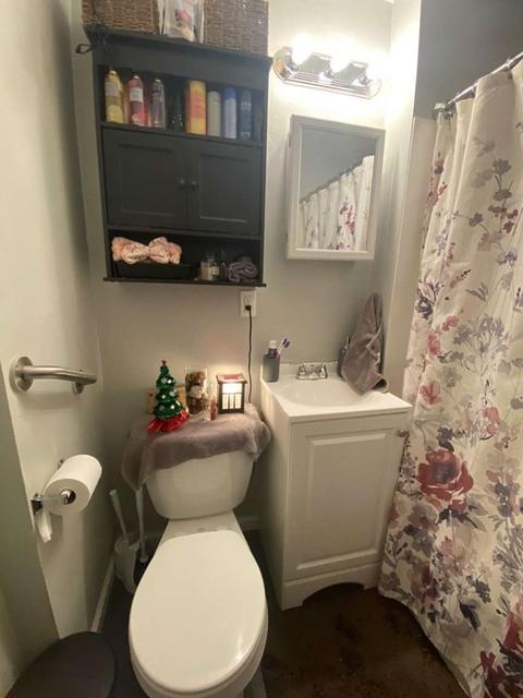 75 Ranney St, Springfield, MA 01108 photo 3