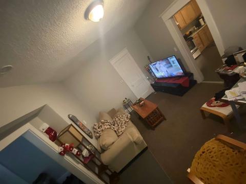 75 Ranney St, Springfield, MA 01108 photo 4