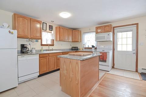 25 Mumford Rd, Sutton, MA 01590 photo 2