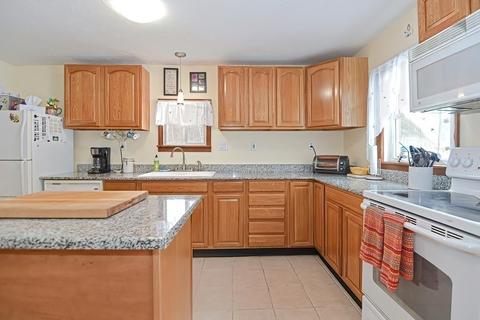 25 Mumford Rd, Sutton, MA 01590 photo 4