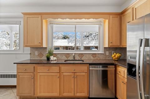 1 Sheldon Rd, Marblehead, MA 01945 photo 11