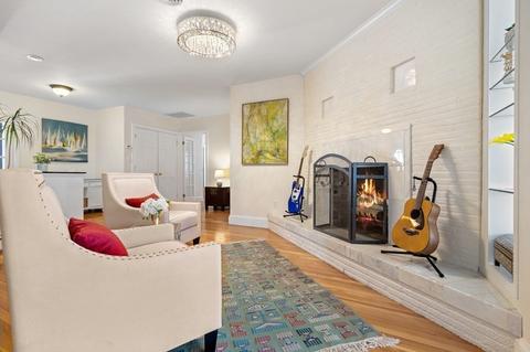 1 Sheldon Rd, Marblehead, MA 01945 photo 5