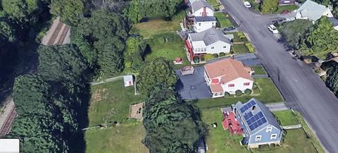 22 Border St, Dedham, MA 02026 photo 26