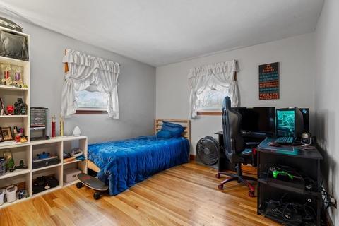 22 Border St, Dedham, MA 02026 photo 11
