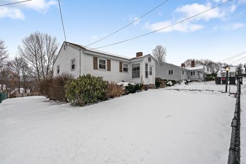 22 Border St, Dedham, MA 02026 photo 1
