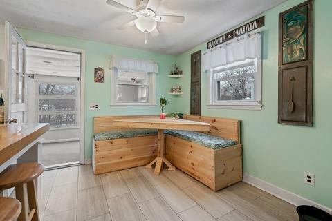 22 Border St, Dedham, MA 02026 photo 6