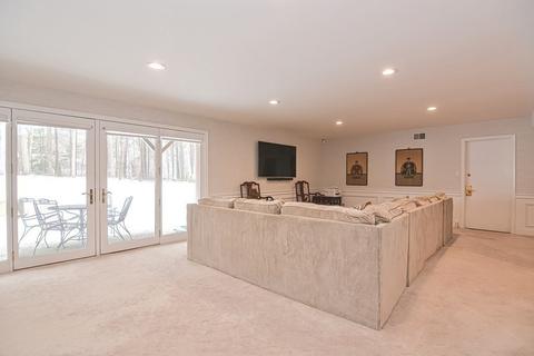 47 Mohawk Rd, Canton, MA 02021 photo 25