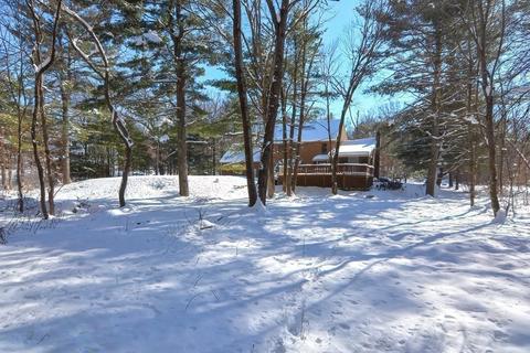 44 Colonial Dr, Mendon, MA 01756 photo 26
