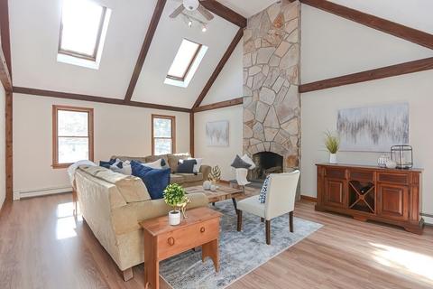 44 Colonial Dr, Mendon, MA 01756 photo 13