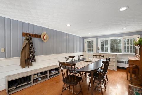 34 Sutcliffe Ave, Canton, MA 02021 photo 9