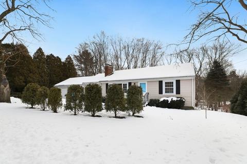 34 Sutcliffe Ave, Canton, MA 02021 photo 3