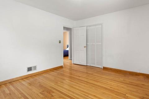 50 Cedar St, Marblehead, MA 01945 photo 21