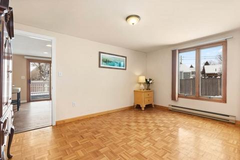 50 Cedar St, Marblehead, MA 01945 photo 27