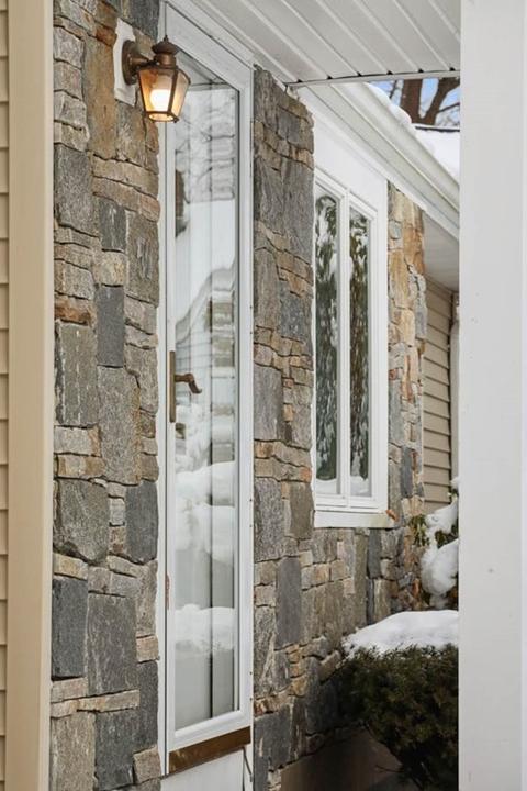 50 Cedar St, Marblehead, MA 01945 photo 3