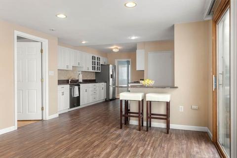 50 Cedar St, Marblehead, MA 01945 photo 15