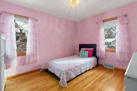 50 Cedar St, Marblehead, MA 01945 photo 23