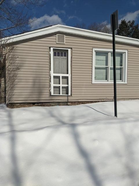 202 Rolf Ave, Chicopee, MA 01020 photo 3