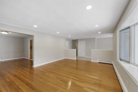 105 Gay St, Needham, MA 02492 photo 4