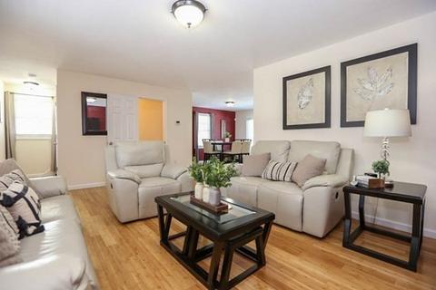 75 Ferry St, Lawrence, MA 01841 photo 6
