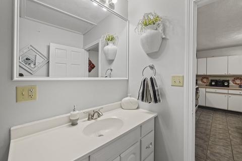 32 Winthrop St, Everett, MA 02149 photo 19