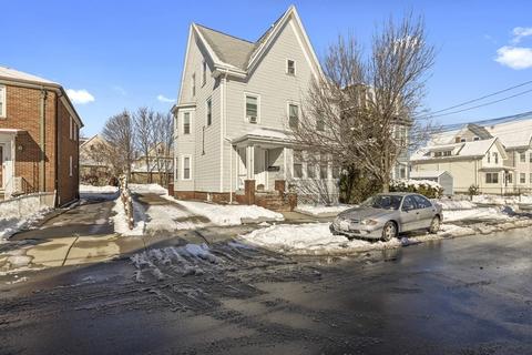 32 Winthrop St, Everett, MA 02149 photo 2