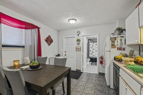 32 Winthrop St, Everett, MA 02149 photo 7