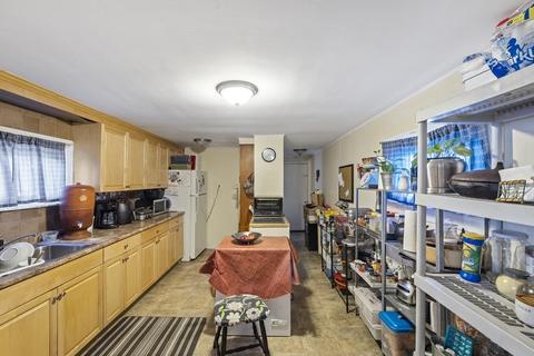 32 Winthrop St, Everett, MA 02149 photo 22
