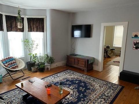 30 Pleasant, Easthampton, MA 01027 photo 2