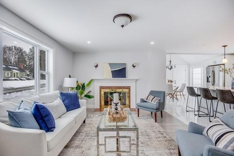 5 Barbara Rd, Danvers, MA 01923 photo 3