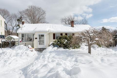 46 Katahdin St, Worcester, MA 01606 photo 2
