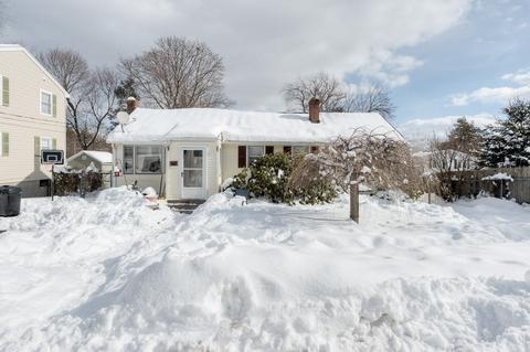 46 Katahdin St, Worcester, MA 01606 photo 5