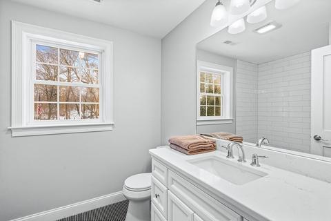 13 Short St, Reading, MA 01867 photo 31