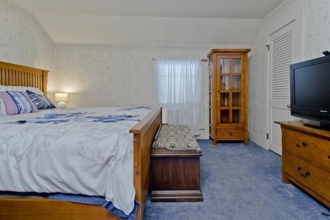 25 Nevada St, Springfield, MA 01107 photo 28