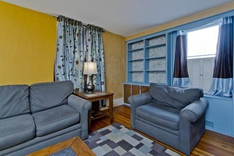 25 Nevada St, Springfield, MA 01107 photo 7