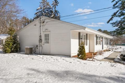 84 Barbara Rd, Raynham, MA 02767 photo 2