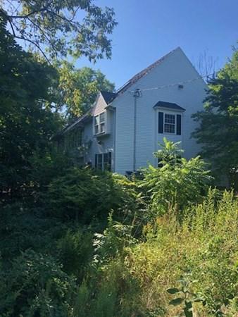 71 Vine St, Saugus, MA 01906 photo 1
