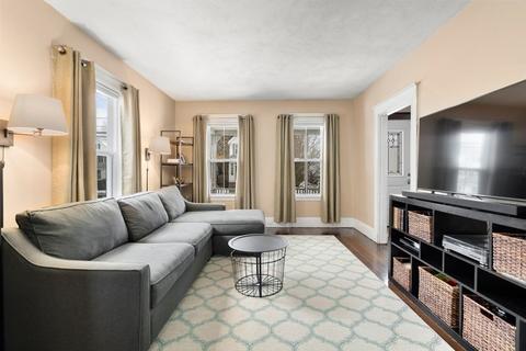 72 Sanderson, Dedham, MA 02026 photo 4