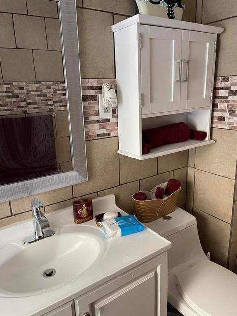 46 Acorn St, Springfield, MA 01109 photo 21