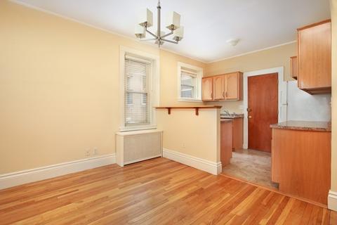 3 Fuller St #4, Brookline, MA 02446 photo 4