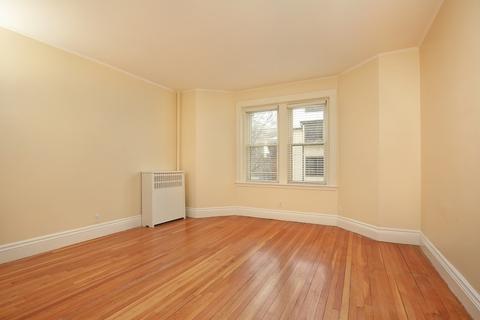 3 Fuller St #4, Brookline, MA 02446 photo 6